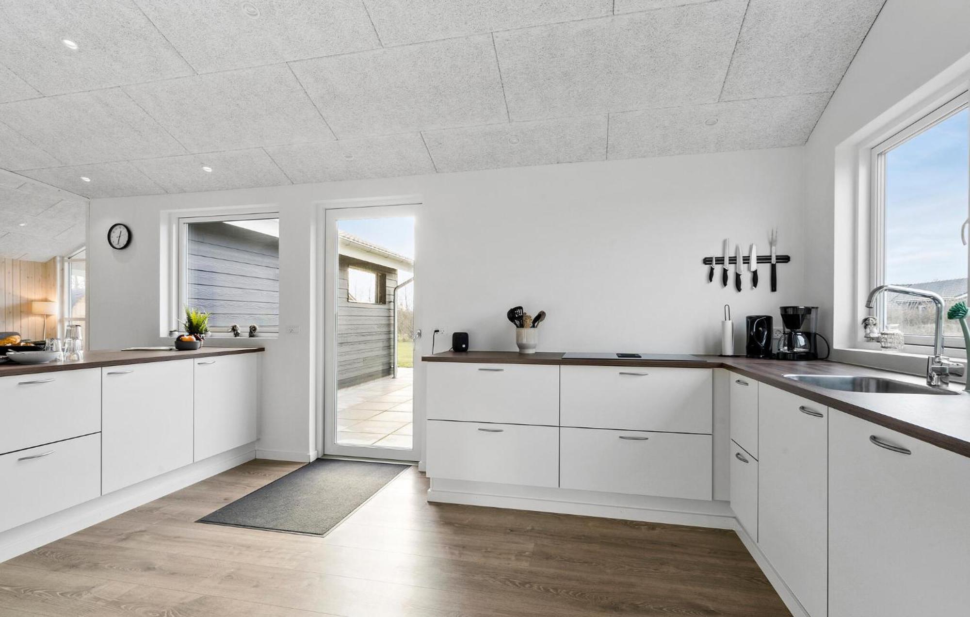 Beautiful Home In Tarm With Sauna Extérieur photo